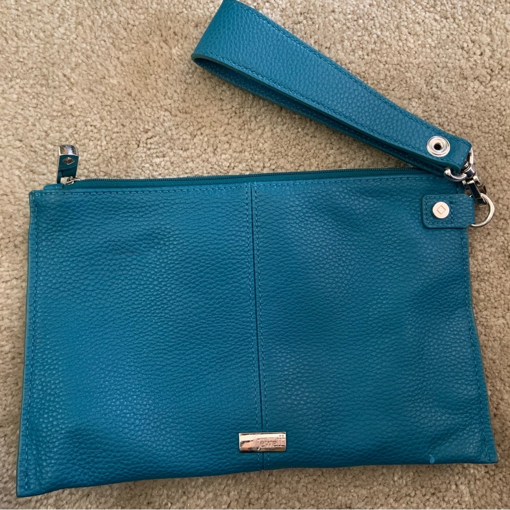 Wristlet